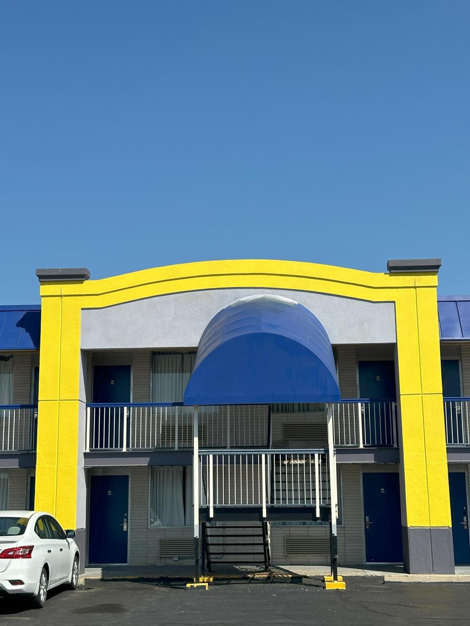 Hotel Days By Wyndham South
