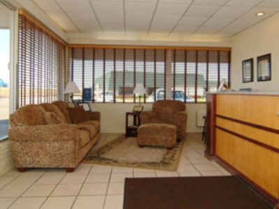 Days By Wyndham South Hotel Salina